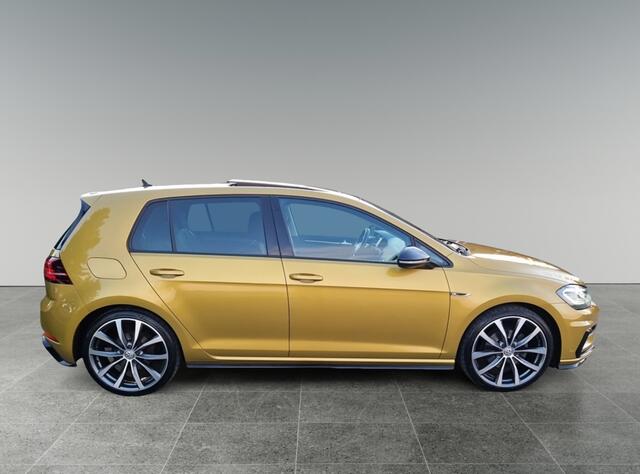 Volkswagen GOLF 1.5 TSI Highline R-Line Nieuwstaat