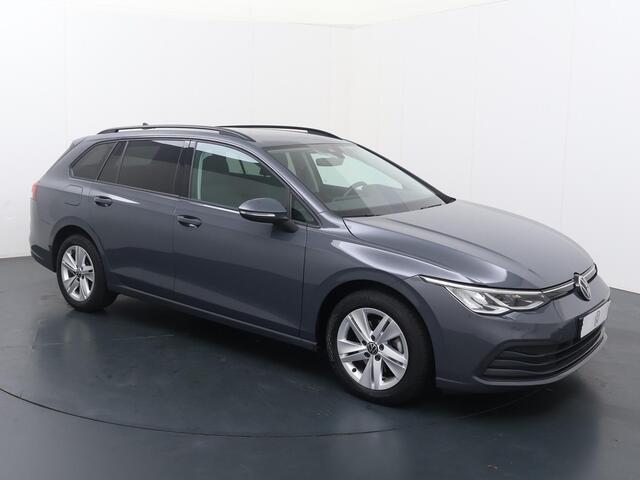 Volkswagen GOLF Variant 1.0 eTSI Life | 110 PK | Automaat | Trekhaak | Navigatiesysteem |