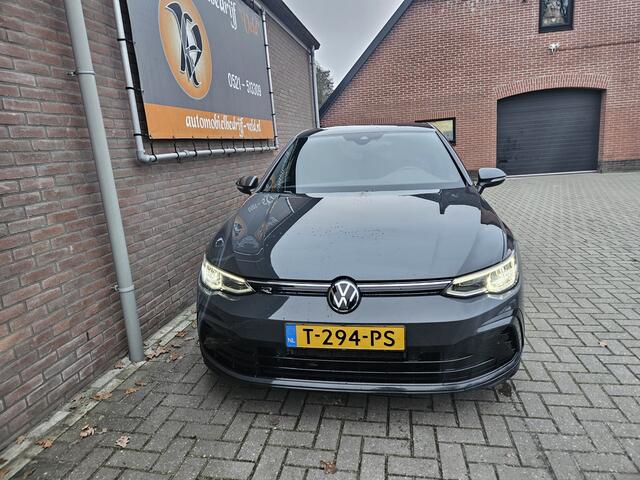Volkswagen GOLF 1.5 eTSI R-Line