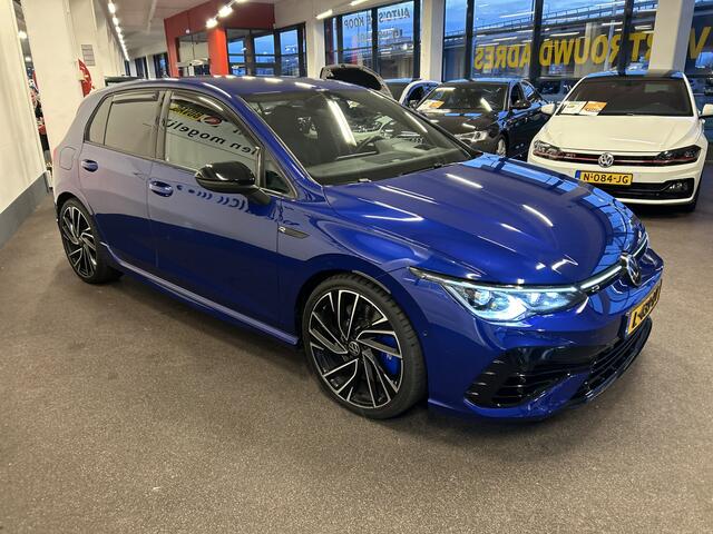 Volkswagen GOLF 2.0 TSI R 4Motion | Memory seats | PPF Folie | Lederen bekleding | Stoel+Stuurverwarming | Head up display | Apaptive cruise control | Lane assist | Dodehoeksdetectie | Sfeerverlichting | Achteruitrijcamera | Apple carplay | 19''INCH