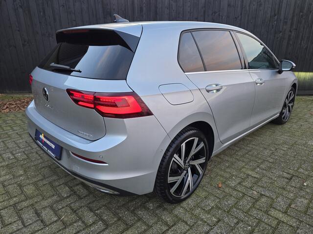Volkswagen GOLF 1.4 eHybrid Style