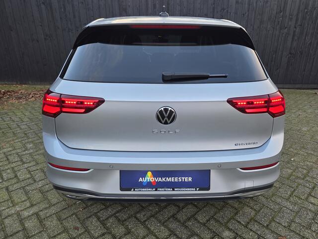 Volkswagen GOLF 1.4 eHybrid Style