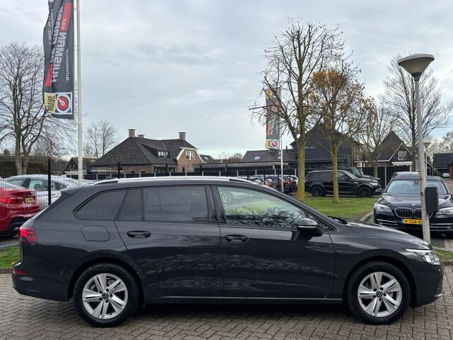 Volkswagen GOLF 1.5 TSI Life Grijs Xenon Alcantara 2021 Virtual Dash