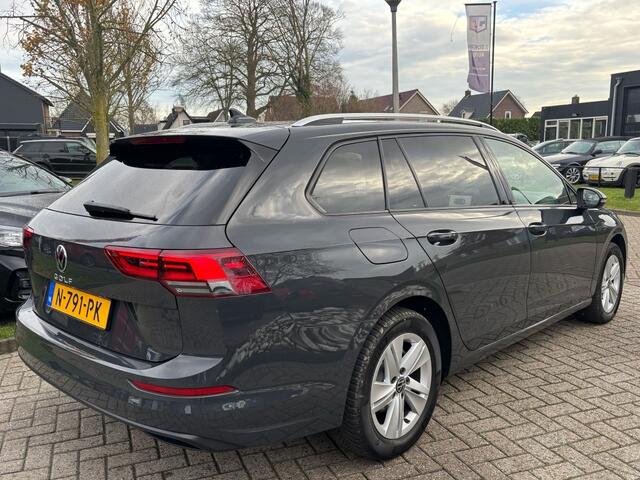 Volkswagen GOLF 1.5 TSI Life Grijs Xenon Alcantara 2021 Virtual Dash