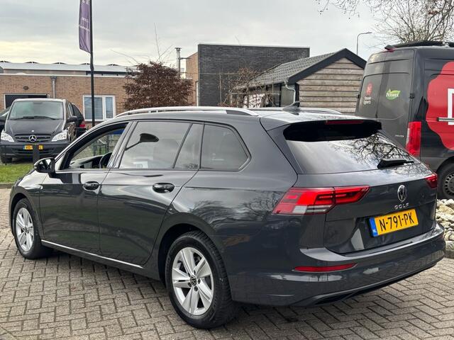 Volkswagen GOLF 1.5 TSI Life Grijs Xenon Alcantara 2021 Virtual Dash