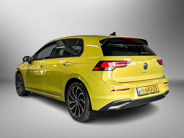 Volkswagen GOLF 1.5 eTSI 150pk Style Koplampverlichting LED Plus | Navigatie 'Discover Pro' | Winter Pakket