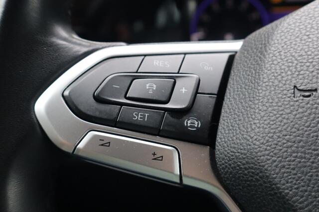 Volkswagen GOLF 1.5 eTSI Style | Geen import | Navi | Cruise | Sfeerverlichting