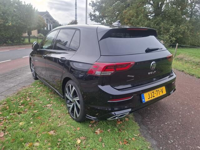 Volkswagen GOLF 2.0 TDI R-Line