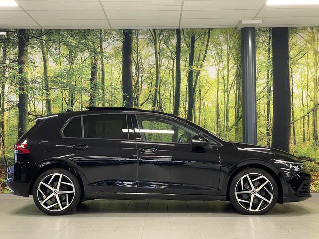 Volkswagen GOLF 1.5 eTSI Life Business | Panoramadak | Apple Carplay | Head-Up-Display | Sfeerverlichting | Stop&GO | DAB+ |