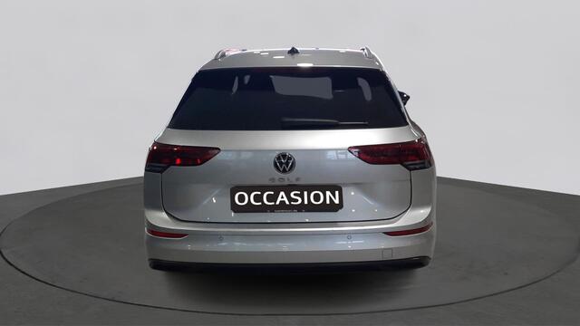 Volkswagen GOLF Variant 1.0 TSI Life Business | Camera | Ergonomische stoel | App Connect | Navigatie |