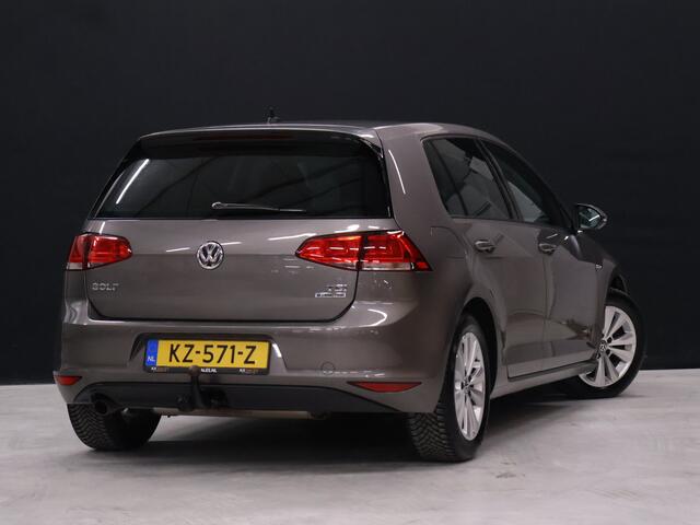Volkswagen GOLF 1.0 TSI Comfortline [TREKHAAK, CRUISE CONTROL, BLUETOOTH TELEFOON, PDC V+A, AUTOMATISCHE AIRCO, NAVIGATIE, LICHTMETALEN VELGEN, NIEUWSTAAT]