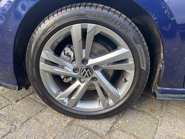 Volkswagen GOLF 1.5 ETSI 2x R-LINE **carplay//R-line//DAB**