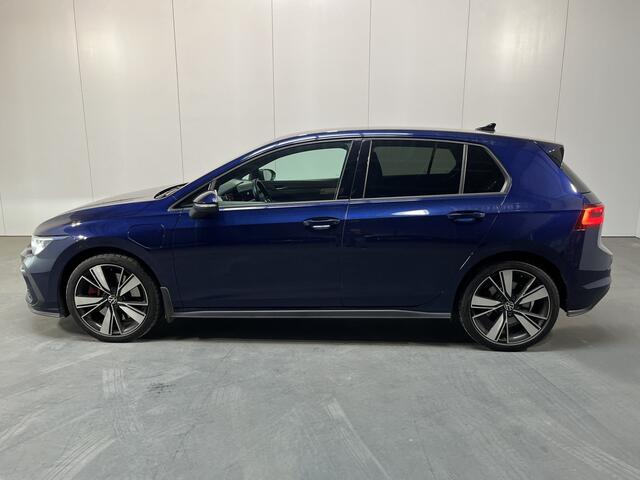 Volkswagen GOLF 1.4 eHybrid GTE / AUTOMAAT/ MATRIX/ STOEL + STUUR VERWARM./ KEYLESS/ RIJ-MODI/ APP CONNECT/ ADAPT. CRUISE/ CAMERA + SENSOREN/ NAVI/ DAB/ 18'' LMV