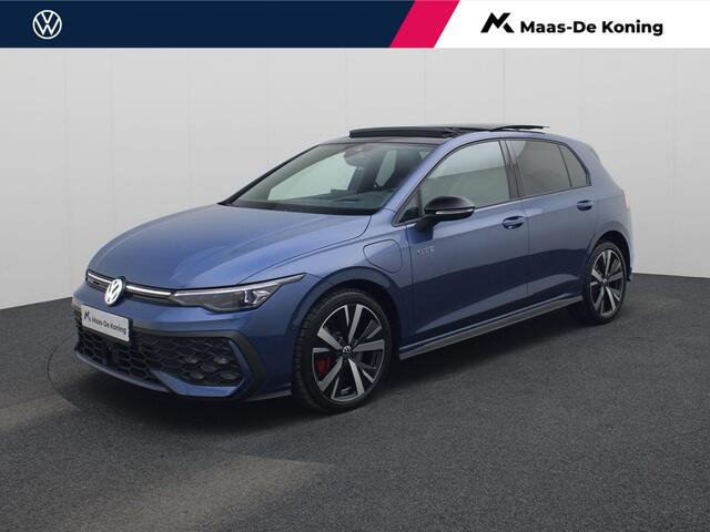 Volkswagen GOLF 1.5eHybrid 200kW/272PK GTE · Panoramadak · 360°Camera + Parkeersensoren · Stoelverwarming · Garantie t/m 23-03-2030 of 100000km.