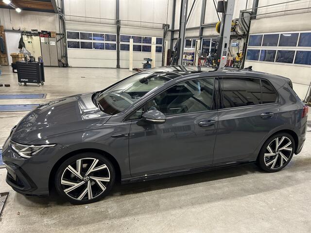 Volkswagen GOLF 1.5 TSI R-Line