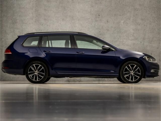 Volkswagen GOLF Variant 1.0 TSI Sportline 116Pk Automaat (GROOT NAVI, APPLE CARPLAY, CLIMATE, ADAPT. CRUISE, LM VELGEN, NIEUWE APK, NIEUWSTAAT)