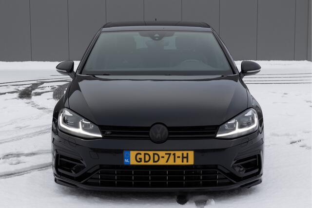 Volkswagen GOLF 2.0 | 4Motion R | PANO | LEDER | VIRTUAL DASH | DYN AUDIO
