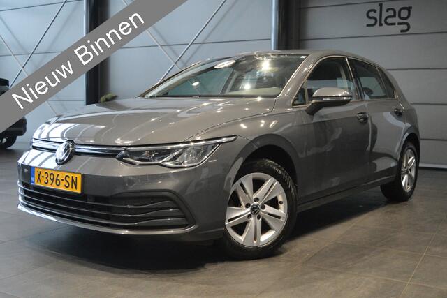 Volkswagen GOLF 1.0 eTSI Life navi clima cruise led pdc !!