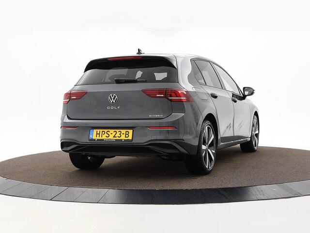 Volkswagen GOLF 1.5 204pk DSG eHybrid Life Edition · Camera · Keyless · Apple/Android Car Play · Stoel& Stuurverwarming · 18'' Inch · Garantie t/m 27-05-2029 of 100.000km