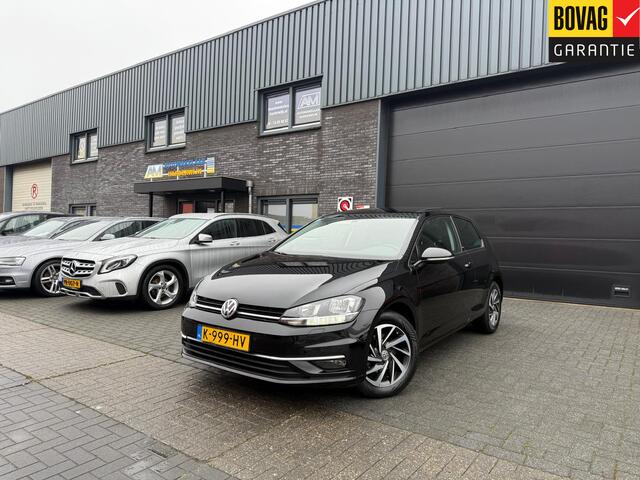 Volkswagen GOLF 1.0 TSI Trendline | 2E EIGENAAR | 12MND GARANTIE | ADAPTIEF CRUISE | PANODAK | DAB | STOELVERWARMING |