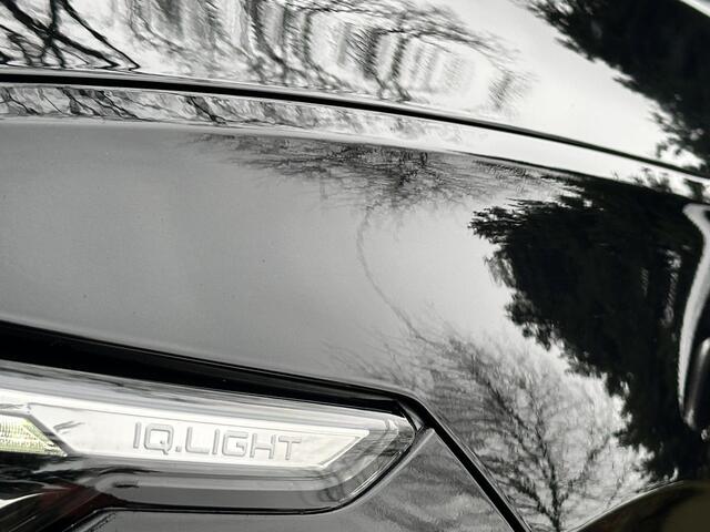 Volkswagen GOLF 1.5 eTSI R-Line Business