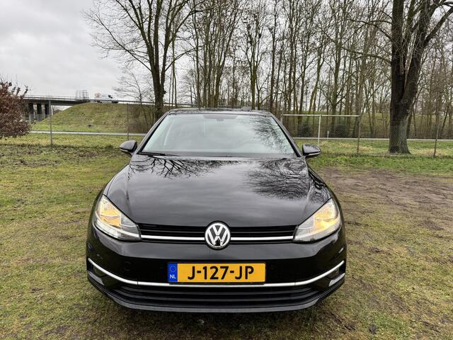 Volkswagen GOLF 1.0 TSI 116PK Highline | ADAP. CRUISE | CAMERA | SENSOREN | CLIMA |