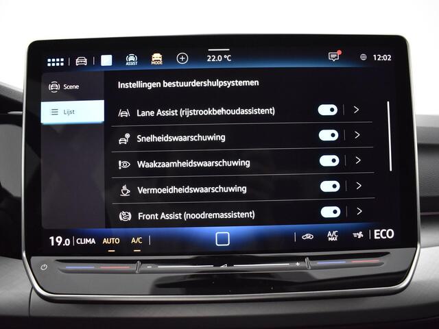 Volkswagen GOLF Life Edition 1.5 eHybrid 204 PK 6 versn. DSG · Achteruitrijcamera · Draadloze telefoonlader · Sfeerverlichting · Stuurwiel verwarmd ·