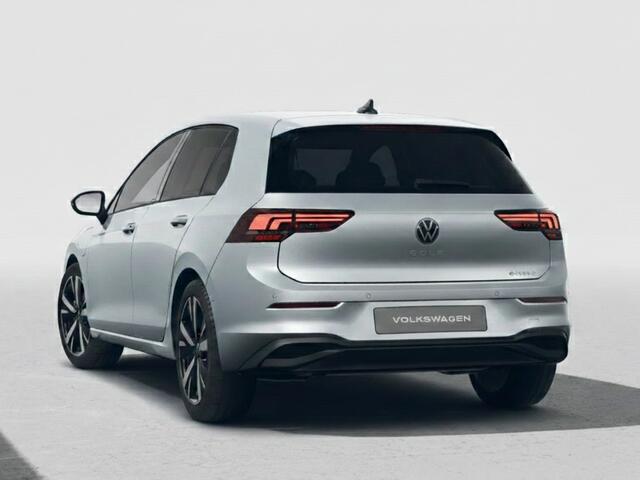 Volkswagen GOLF Life Edition 1.5 eHybrid 150 kW / 204 PK Hatchback