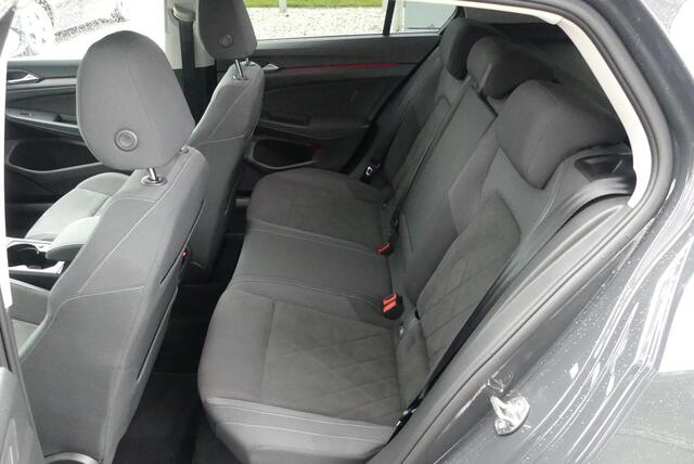 Volkswagen GOLF 1.4 eHybrid Style WINTER PACK, MEMORY STOEL, ALCANTARA, ADAPT. CRUISE, CLIMA, NAVI, CAMERA, 55.731KM