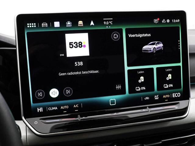 Volkswagen GOLF 1.5 204pk eHybrid DSG Life Edition · Camera · Apple/Android Car Play · P-Sensoren · Keyless · 18'' Inch · Garantie t/m 27-05-2029 of 100.000km