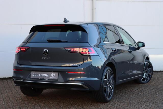 Volkswagen GOLF 1.5 eHybrid Style Edition | 360 Camera | Elektrische Stoelen | Massage