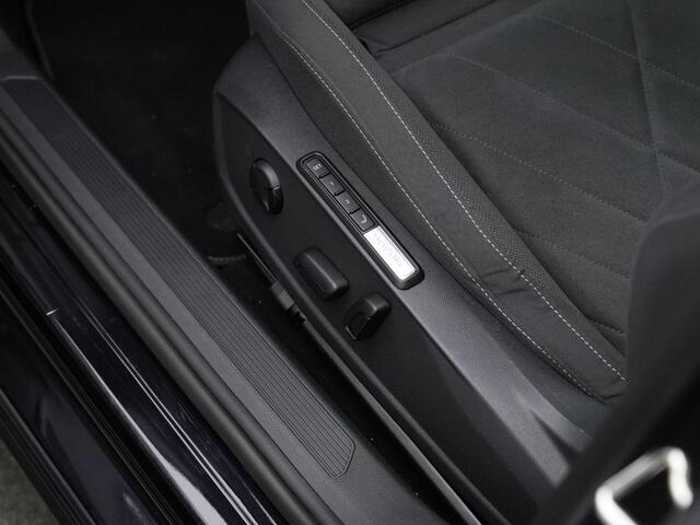 Volkswagen GOLF Variant 1.0 eTSI 110 pk DSG Life Business | Geheugen-/massagestoel | Stuur-/stoelverwarming | Adaptive Cruise | Side Assist