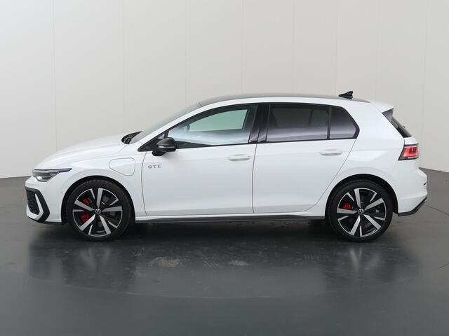 Volkswagen GOLF 1.5 eHybrid GTE | Matrix LED | Head -Up | Camera 360° | Stoel / Stuurverwarming | Keyless Go |