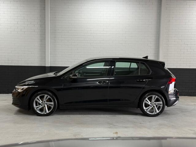 Volkswagen GOLF 1.5 TSI Life! 1e Eigenaar! PDC, IQ Drive, Trekhaak, Apple Carpla