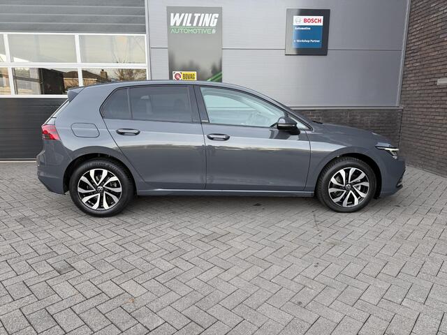Volkswagen GOLF 2.0 TDI Style