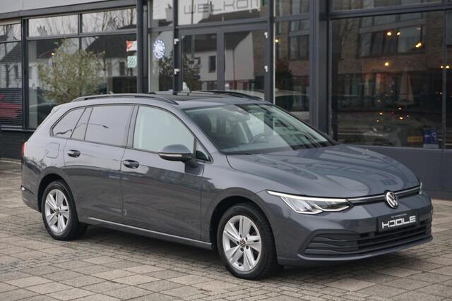 Volkswagen GOLF Variant 1.0 eTSI Life | PANO | H&K