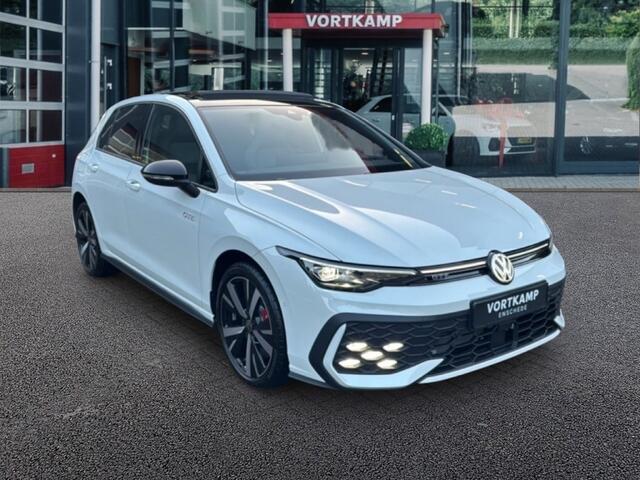 Volkswagen GOLF 1.5 TSI DSG GTE IQ/TREKHAAK/OPENDAK/CAMERA/HEADUPDIS/ACC