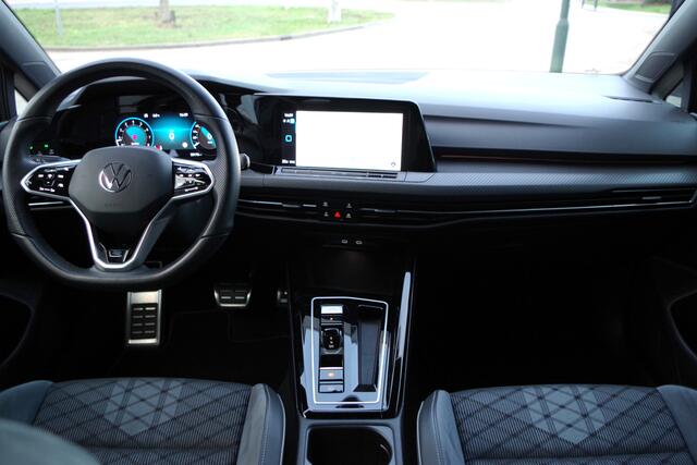 Volkswagen GOLF 1.5 eTSI 131 PK R-Line, Camera, Adap. Cruise Control, LED, Camera