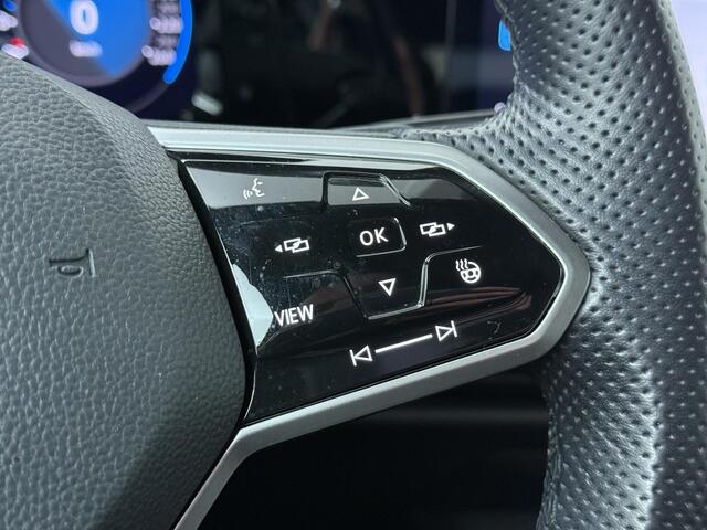 Volkswagen GOLF 1.5 eTSI R-Line Business | 150 PK | Automaat | Panoramadak | Stoelverwarming | Climate control |