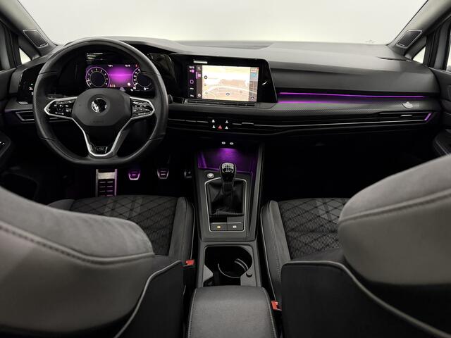 Volkswagen GOLF 1.5 TSI R-Line Panoramadak, Harman/Kardon, Camera, Navi, Keyless start, Sfeerverlichting, Lichtmetalen velgen