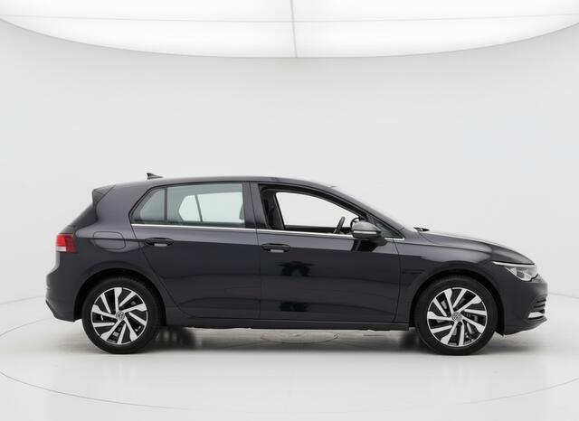 Volkswagen GOLF 1.4 eHybrid 204PK DSG STYLE CAMERA/ALCANTARA/CARPLAY