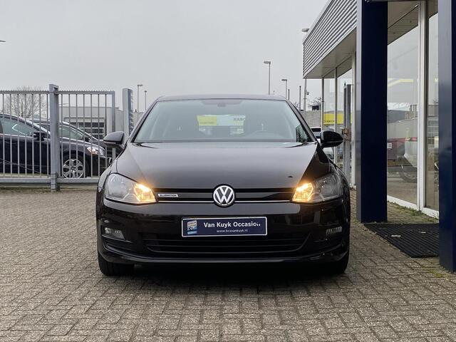 Volkswagen GOLF 1.0 TSI Comfortline / NL-Auto / 66.000 KM / Cruise-Control / Apple-Carplay & Android-Auto / Climate-Control / Radio-Bluetooth / Navi / PDC V+A / 16'' LMV / ENZ.