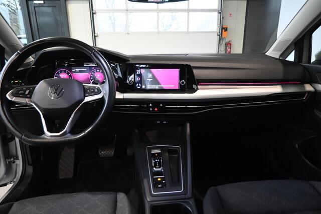 Volkswagen GOLF 1.5 eTSI R-Line Automaat Clima Carplay Cruise Control Rijklaarprijs Inruil Mogelijk!