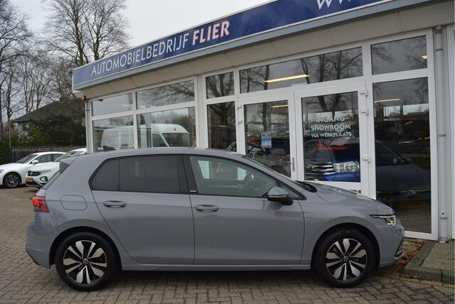 Volkswagen GOLF 1.5 TSI 150PK Move ? LED ? StoelVW ? Navi ? CarPlay ?