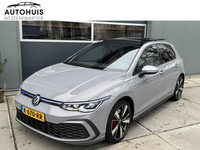 Volkswagen GOLF 1.4 eHybrid 245pk GTE Panorama Winterpakket Camera Assistentie pakket