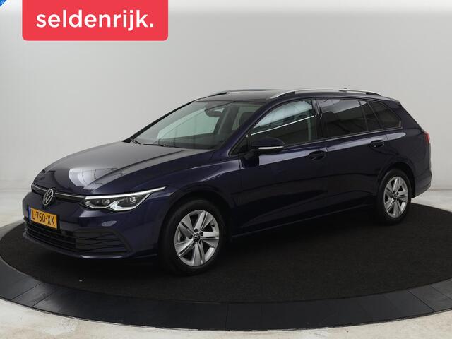 Volkswagen GOLF 1.0 eTSI Life | Stoelverwarming | Camera | Massage | Carplay | Memory | Navigatie | Full LED | Sfeerverlichting | Adaptive cruise