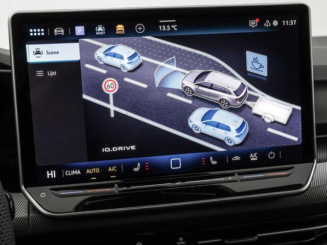 Volkswagen GOLF variant R-Line Edition 1.5 eTSI 150 pk 7 versn. DSG · Assistance Pakket Plus · Panoramaschuif-kanteldak · Trekhaak inklapbaar, met elektrische ontgrendeling ·