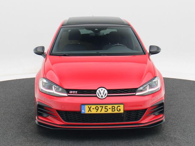 Volkswagen GOLF 2.0 TSi GTi 290 Pk TCR | Panorama Dak | Adaptive Cruise | Camera | Stoelverwarming | 18 inch | 89.906 km!!