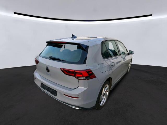 Volkswagen GOLF GTE 1.4 TSI eHybrid 245pk PHEV / Navigatie / Adaptive Cruise / Stoelverwarming / Wordt Verwacht