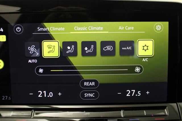 Volkswagen GOLF 1.0 eTSI Life |Carplay|ACC|